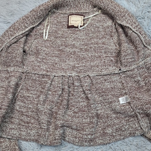 Kenji Sweater Womens L Biege Cardigan Wool Blend Soft Cozy Comfort Preppy - Picture 13 of 13